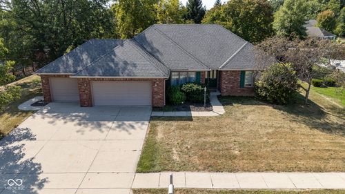 1810 Hunters Trl, Brownsburg, IN, 46112-8480 | Card Image