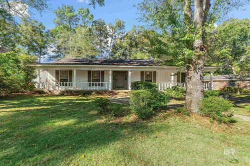 509 Ridgewood Dr, Daphne, AL, 36526-8007 | Card Image