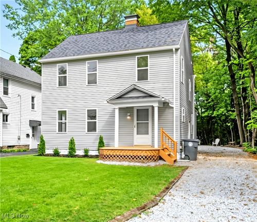 427 Kathleen St, Akron, OH, 44303-1937 | Card Image