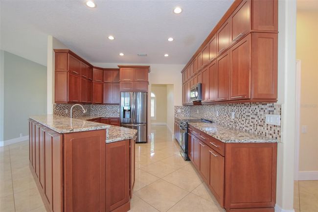 946 Allegro Ln, House other with 4 bedrooms, 3 bathrooms and null parking in APOLLO BEACH FL | Image 11