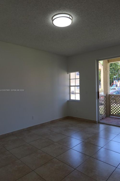 a-18340 Nw 68th Ave, Hialeah, FL, 33015-3432 | Card Image