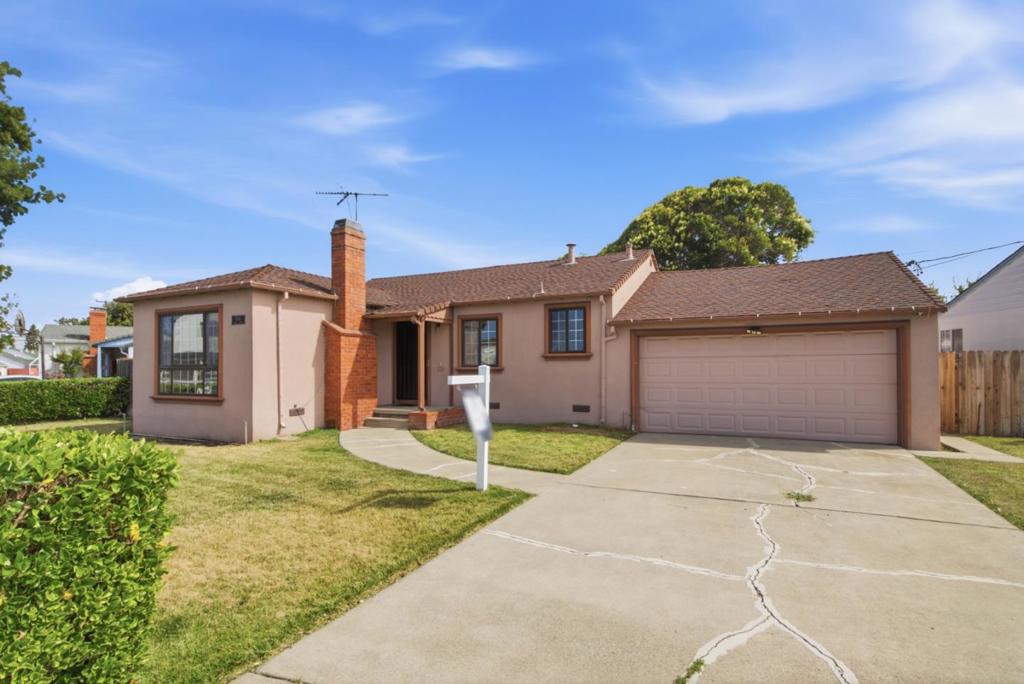 Residential in San Leandro 5