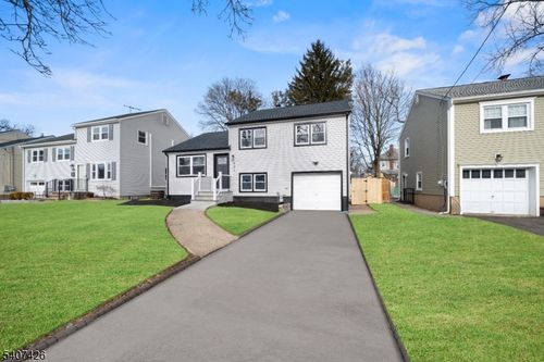 421 Victor St, Scotch Plains, NJ, 07076-1916 | Card Image