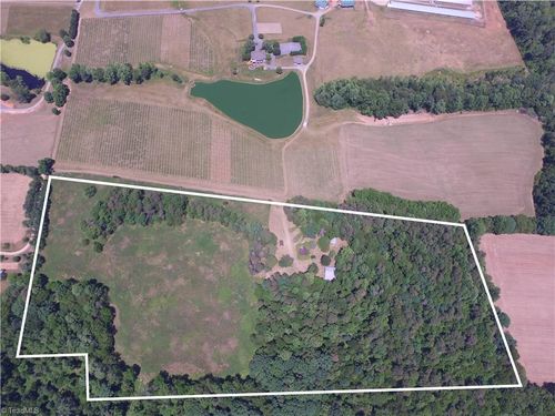 1152 Redbud Ln, Hamptonville, NC, 27020 | Card Image