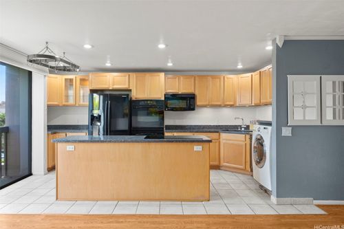 35-84-688 Ala Mahiku St, Waianae, HI, 96792-1637 | Card Image