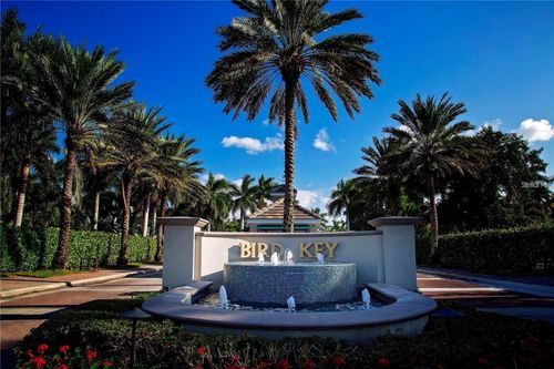 338 Bird Key Dr, SARASOTA, FL, 34236-1804 | Card Image