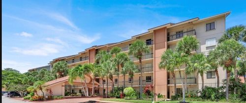 105-701 Seafarer Cir, Jupiter, FL, 33477-9042 | Card Image
