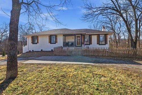 21800 Martha Rd, Peculiar, MO, 64078-8731 | Card Image