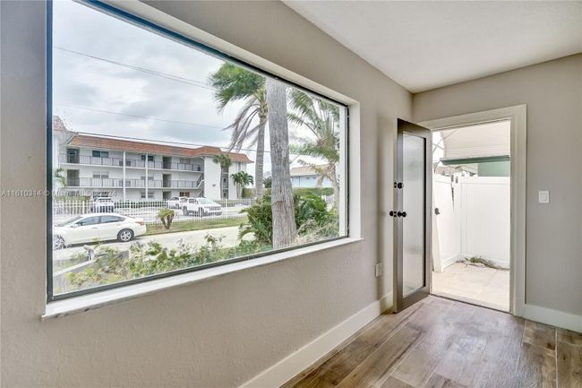 401 Wilma Cir, House other with 4 bedrooms, 3 bathrooms and null parking in Riviera Beach FL | Image 38