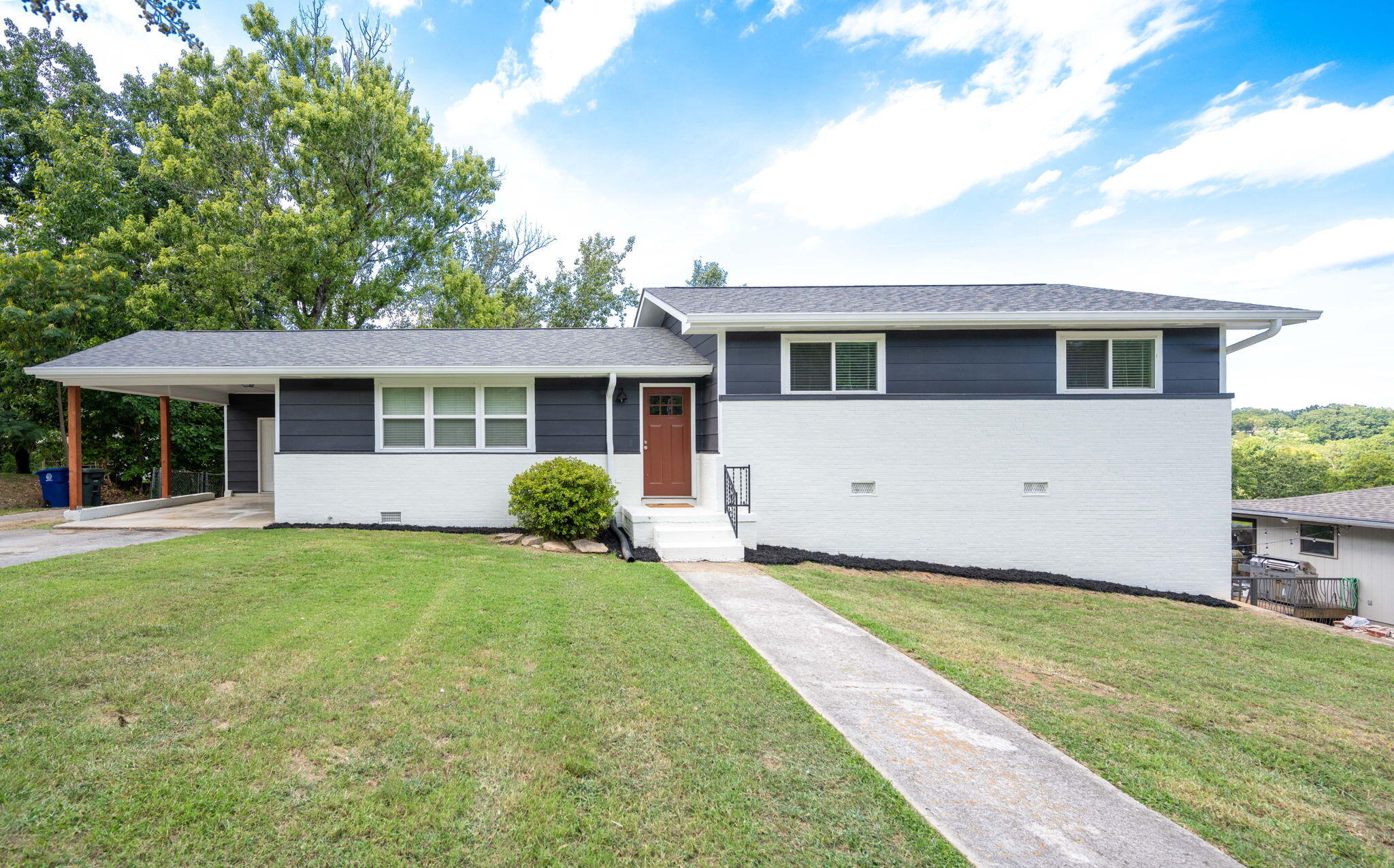 Orbit Dr, Hixson, TN 37343