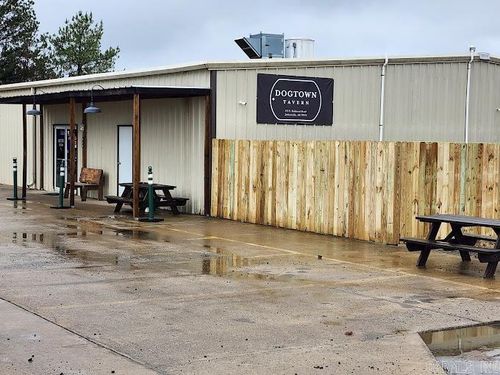 213 S Redmond Road, Jacksonville, AR, 72076 | Card Image