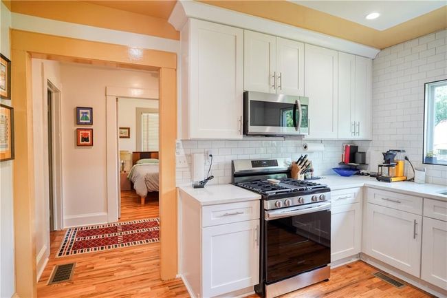 2159 Main St Nw, House other with 3 bedrooms, 2 bathrooms and 2 parking in Atlanta GA | Image 15
