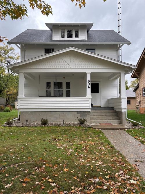 606 Park St, Willard, OH, 44890-1351 | Card Image