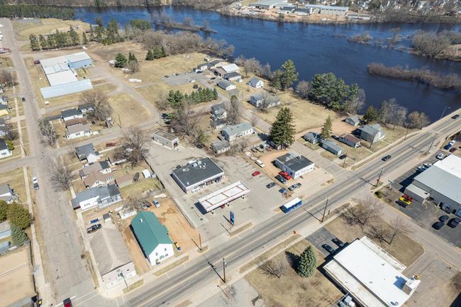 1322 W Main St, Home with 8 bedrooms, 4 bathrooms and null parking in Merrill WI | Image 57