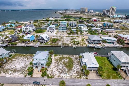 1422 Homeport Dr, Navarre, FL, 32566-7137 | Card Image