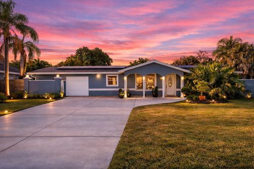 2332 Pinehurst St, SARASOTA, FL, 34231-6836 | Card Image