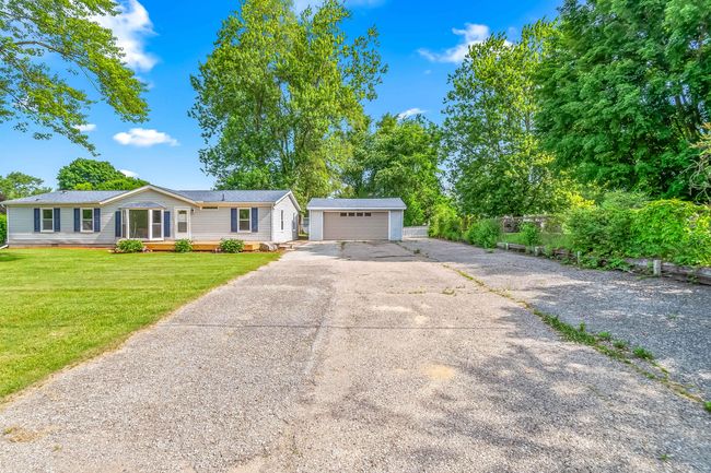 3820 Kaiser Rd, House other with 3 bedrooms, 2 bathrooms and null parking in Tecumseh MI | Image 4
