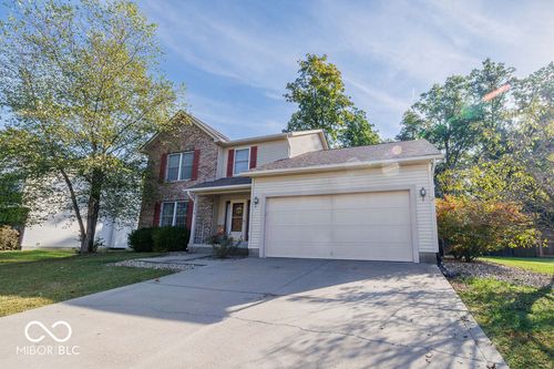 4776 N Shadow Wood Dr, Bloomington, IN, 47404-8401 | Card Image