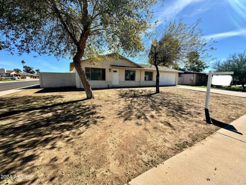 19019 N 18th Avenue, Phoenix, AZ, 85027 | Card Image