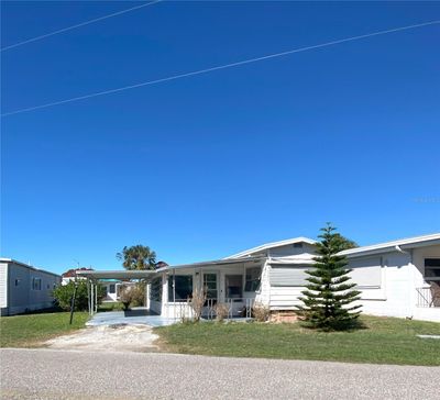 2205 69 Th Avenue W, House other with 2 bedrooms, 2 bathrooms and null parking in Bradenton FL | Image 1