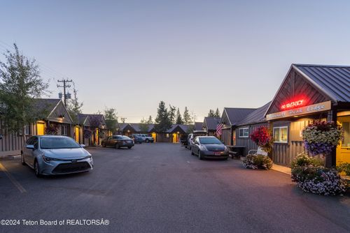 46 N Sublette Ave, Pinedale, WY, 82941 | Card Image