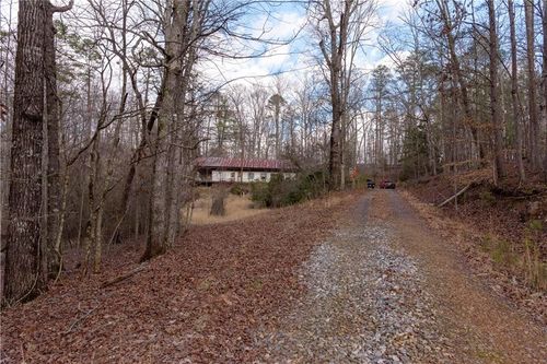 1475 Paradise Park Rd, Cornelia, GA, 30531-4644 | Card Image