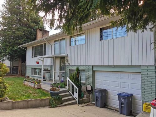9493 140 St, Surrey, BC, V3V5Z5 | Card Image