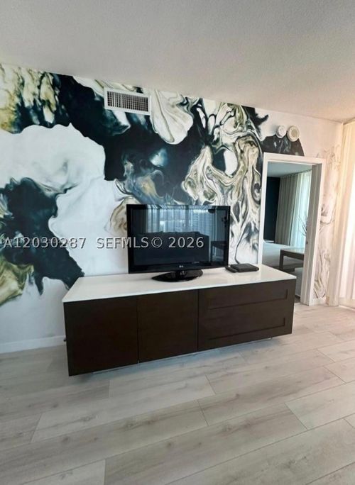 1406-17315 Collins Ave, Sunny Isles Beach, FL, 33160-3410 | Card Image