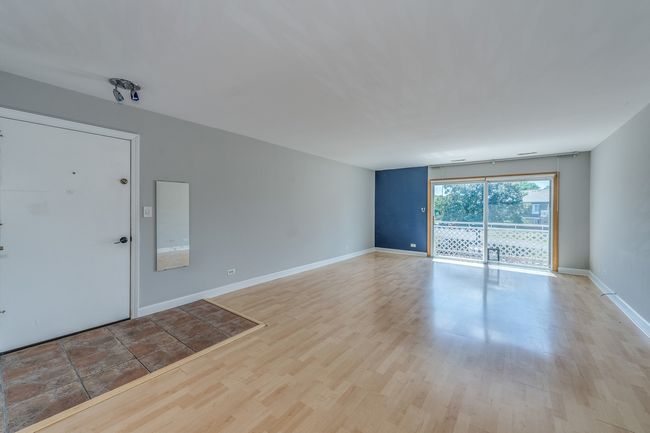 APT-2A - 4524 Kings Walk Dr, Condo with 2 bedrooms, 2 bathrooms and 2 parking in Rolling Meadows IL | Image 8