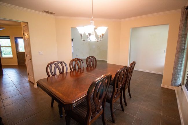 125 Red Bird Rdg, House other with 4 bedrooms, 3 bathrooms and null parking in Beeville TX | Image 5
