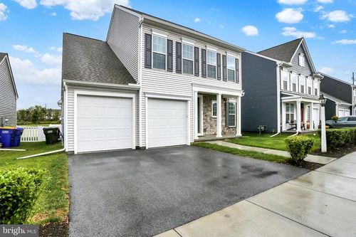 3113 Bullfinch Ln, MECHANICSBURG, PA, 17055-8763 | Card Image