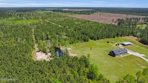 3445 10 Mile Fork Rd, Trenton, NC, 28585-8473 | Card Image