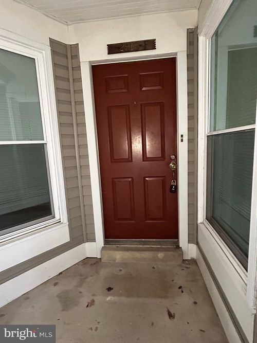 6-2919 S F S Woodstock St 6, ARLINGTON, VA, 22206 | Card Image