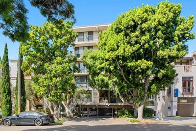 3 - Cave Street, Condo with 2 bedrooms, 2 bathrooms and 1 parking in La Jolla CA | Image 1