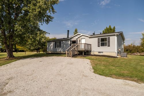 33047 Finestead Dr, Granger, IA, 50109-5579 | Card Image