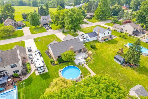 5385 Vista Belle Ct, East China, MI, 48054-4191 | Card Image