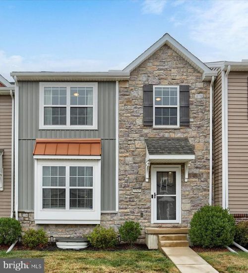 5545 Laurel Valley Ln, ENOLA, PA, 17025-2172 | Card Image