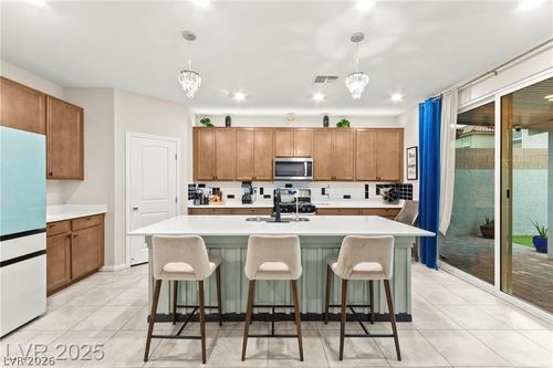 7502 Lush Oasis Ave, Las Vegas, NV, 89113-4710 | Card Image
