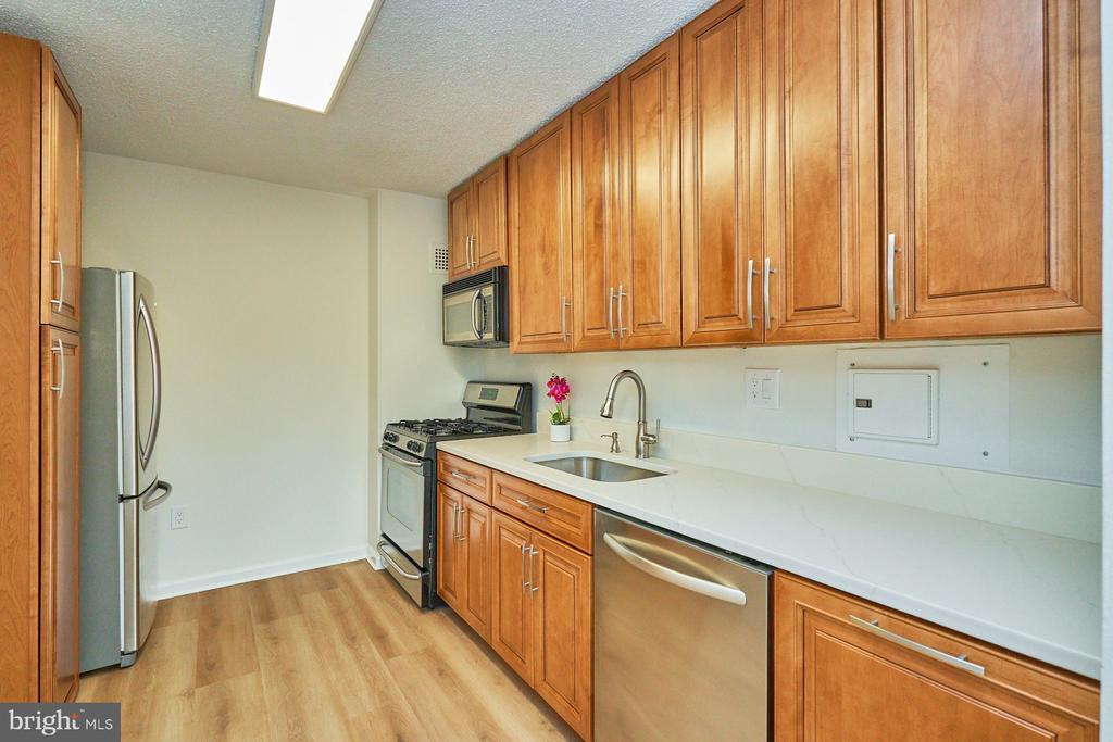 Residential in ALEXANDRIA 3