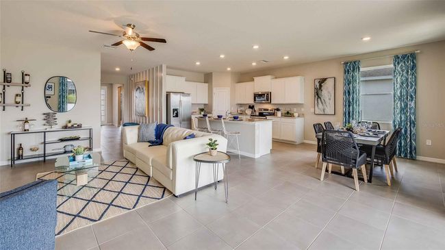 2026 Nw 136 Th Blvd, House other with 4 bedrooms, 3 bathrooms and null parking in NEWBERRY FL | Image 6