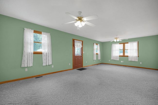 3060 Broad St, House other with 4 bedrooms, 3 bathrooms and null parking in West Rushville OH | Image 15
