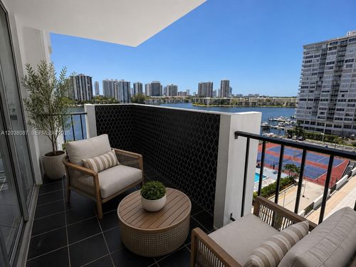 810-2780 Ne 183rd St, Aventura, FL, 33160-2157 | Card Image