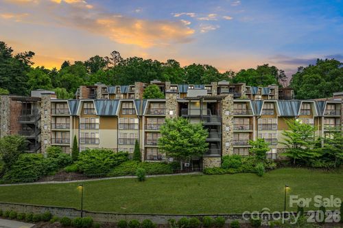 325 Bowling Park Rd, Asheville, NC, 28803 | Card Image