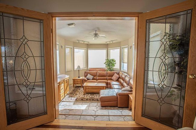 10701 104 Street, House other with 4 bedrooms, 3 bathrooms and 4 parking in High Level AB | Image 7