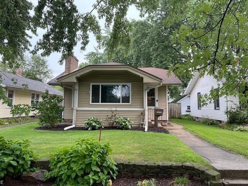 913 Lincoln St, Hobart, IN, 46342 | Card Image