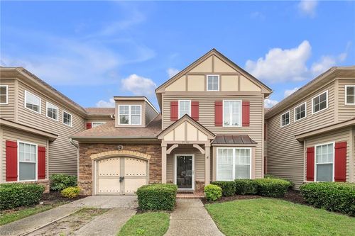 5536 Frog Pond Ln, Virginia Beach, VA, 23455-6767 | Card Image