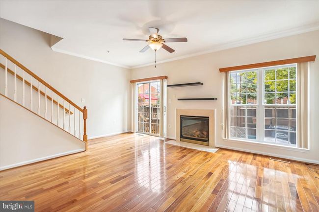 6119 Madison Crest Ct, Townhouse with 3 bedrooms, 4 bathrooms and null parking in FALLS CHURCH VA | Image 8