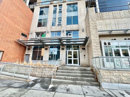 2607 - 211 13 Ave Se, Condo with 2 bedrooms, 2 bathrooms and 1 parking in Calgary AB | Card Image