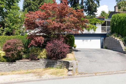 10641 Westside Dr, Delta, BC, V4C1R5 | Card Image