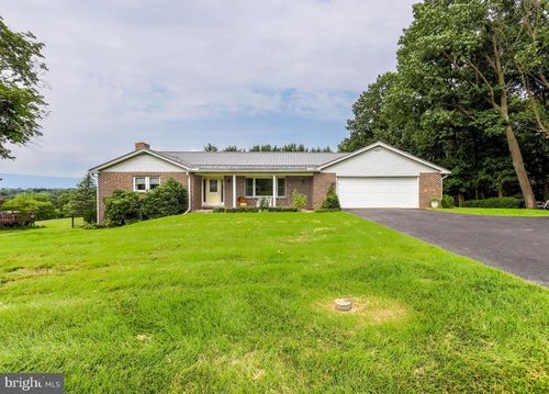 31 Byers Rd, SHIPPENSBURG, PA, 17257-9717 | Card Image